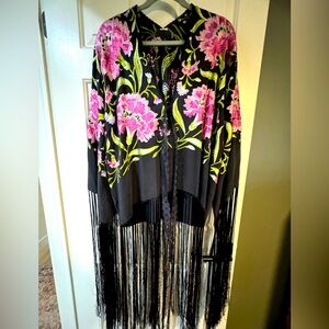 Embroidered Fringe duster!